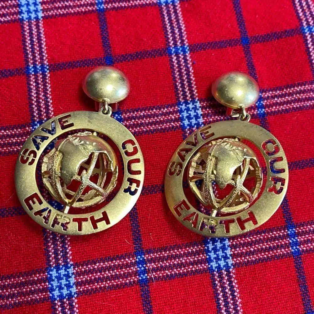 D. Torem Renclif Inc. Matte Gold T. Clip On Earrings Save Our Earth SIGNED RARE